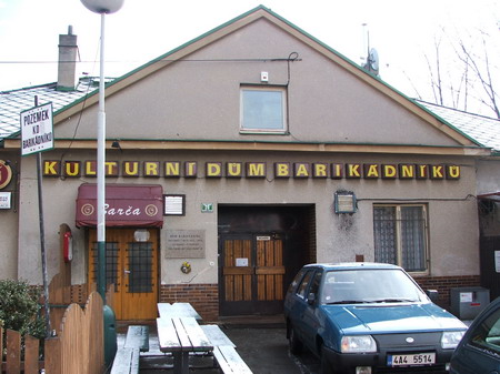 Burzy v Kulturním domě barikádníků Burzy v Kulturním domě barikádníků