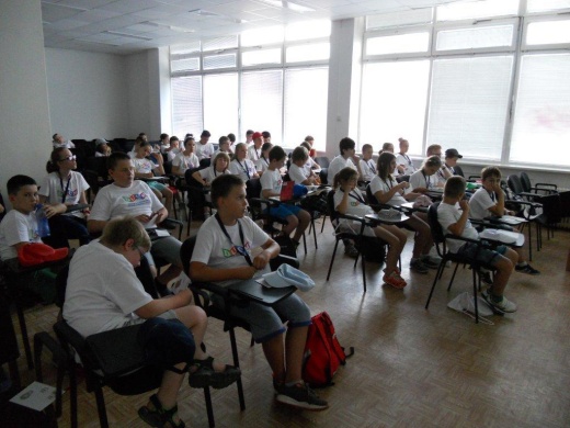 Detská univerzita o známkach, pošte aj filatelii Detská univerzita o známkach, pošte aj filatelii