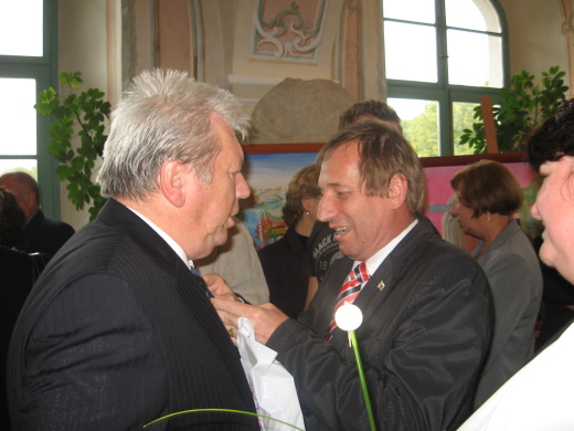 Jubilujúci akademický maliar I. Schurmann v Prezidentskom paláci Jubilujúci akademický maliar I. Schurmann v Prezidentskom paláci