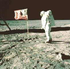 Neil Armstrong – mužem č. 1 dvacátého století