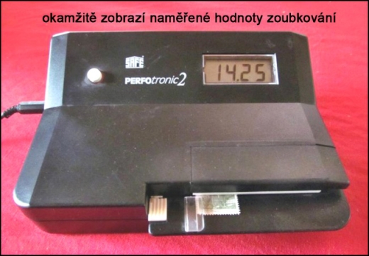 Perfotronic 2 - přístroj na měření zoubkování poštovních známek Perfotronic 2 - přístroj na měření zoubkování poštovních známek