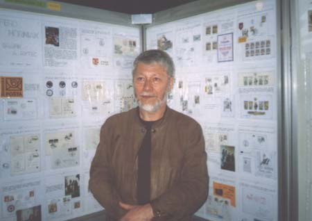 Rozhovor s vedoucím KMF Znojmo nejen o Evropské výstavě poštovních známek BRNO 2005 Rozhovor s vedoucím KMF Znojmo nejen o Evropské výstavě poštovních známek BRNO 2005