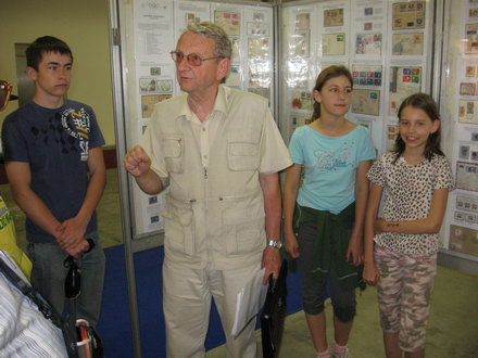 Kongres mladých filatelistov a Národné kolo 35. roč. FO v Bratislave Kongres mladých filatelistov a Národné kolo 35. roč. FO v Bratislave